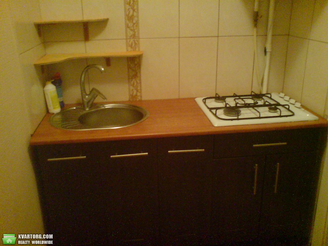 Rent out 1-room apartment. Киев,  Дегтяревская — photo 5