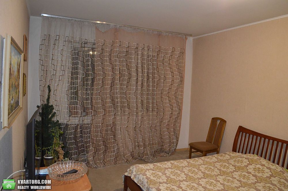 Sell 2-room apartment. Киев,  Героев Днепра — photo 8