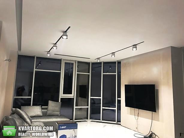 Sell 3-room apartment. Киев,  Антонова — photo 1