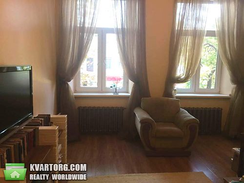Sell 2-room apartment. Киев, Базарная — photo 1