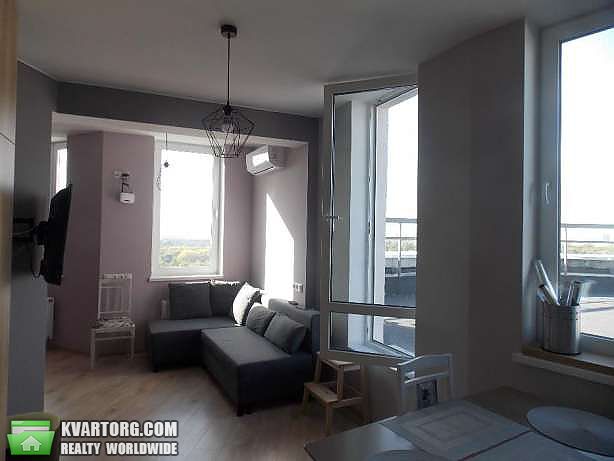 Sell 2-room apartment. Киев,  Рижская — photo 3