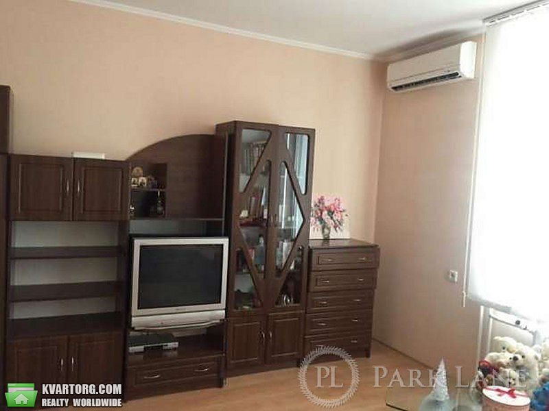 Sell 3-room apartment. Киев,  Амосова — photo 4