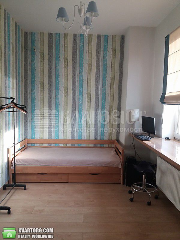 Rent out 2-room apartment. Киев,  Оболонская наб — photo 1
