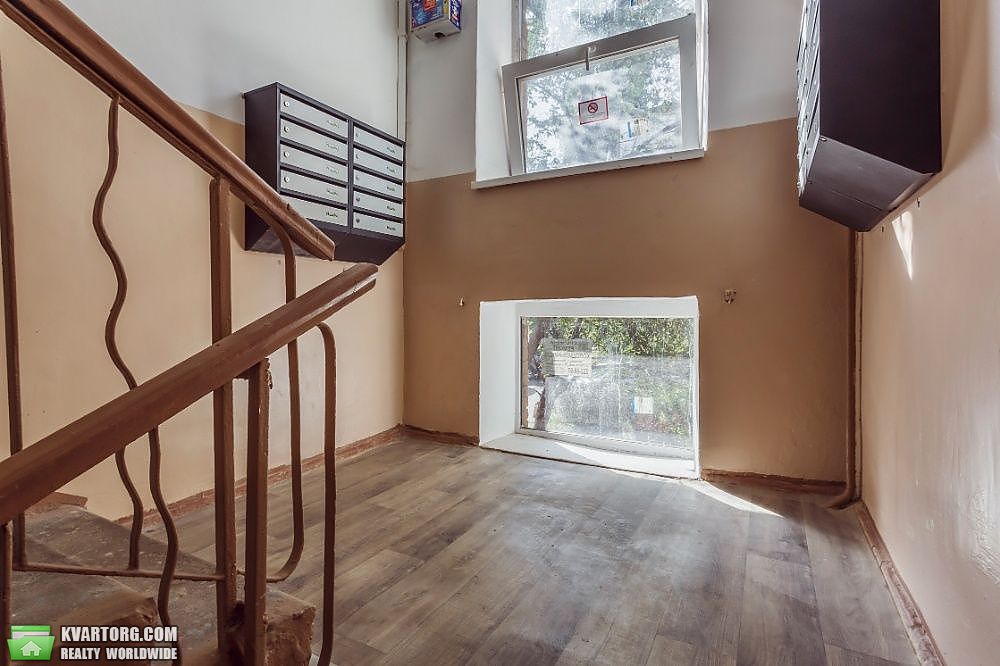 Sell 3-room apartment. Киев,  Салютная — photo 7