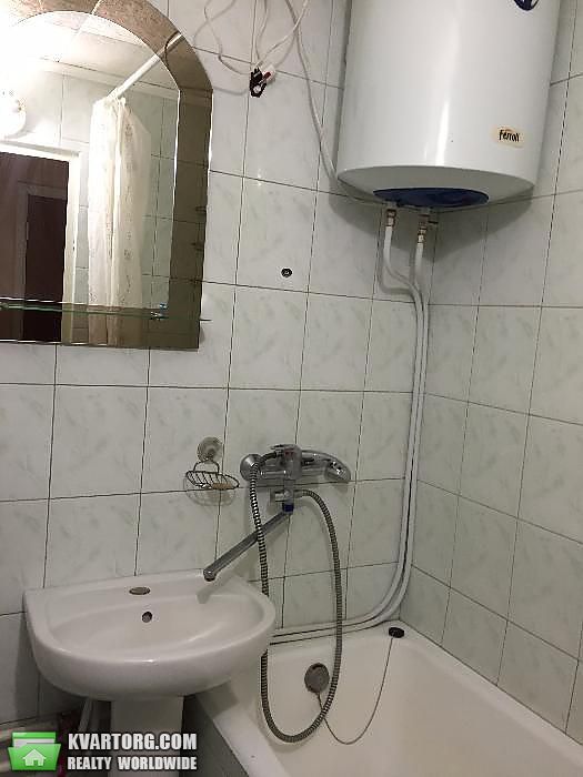 Sell 1-room apartment. Киев,  Вышгородская — photo 4