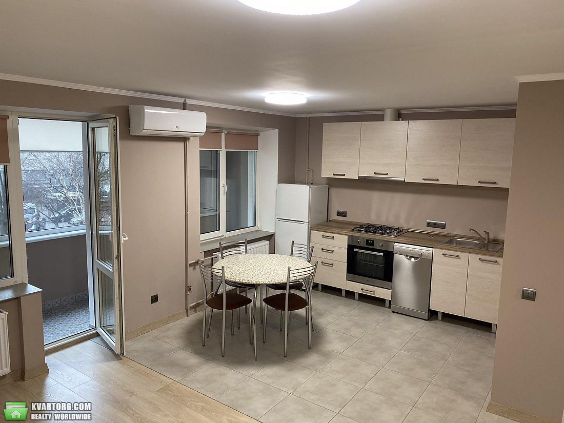 Rent out 1-room apartment. Киев,  Московская — photo 1