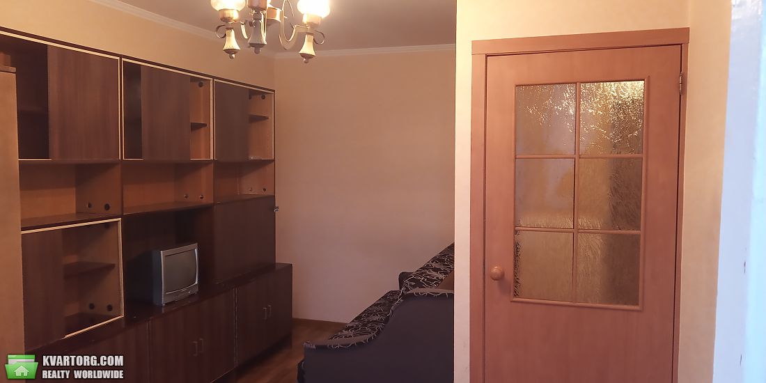 Rent out 1-room apartment. Киев,  Молодогвардейская — photo 1