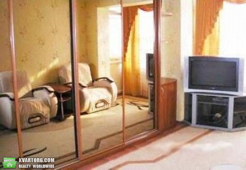 Sell 2-room apartment. Киев,  Подлесная — photo 2