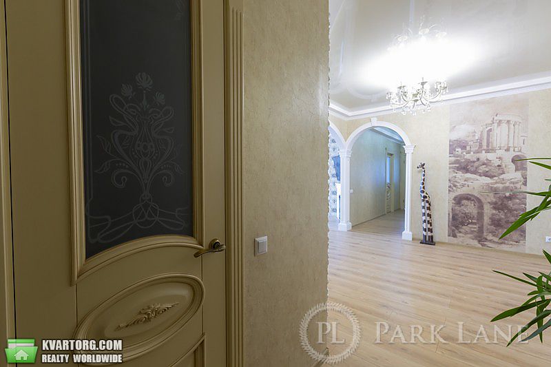 Sell 3-room apartment. Киев,  Чавдар — photo 8