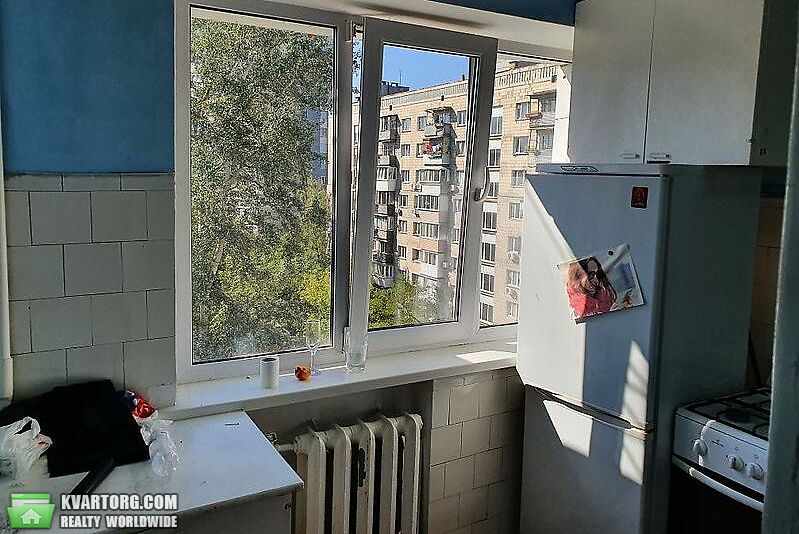 Sell 2-room apartment. Киев,  Русановская наб — photo 5