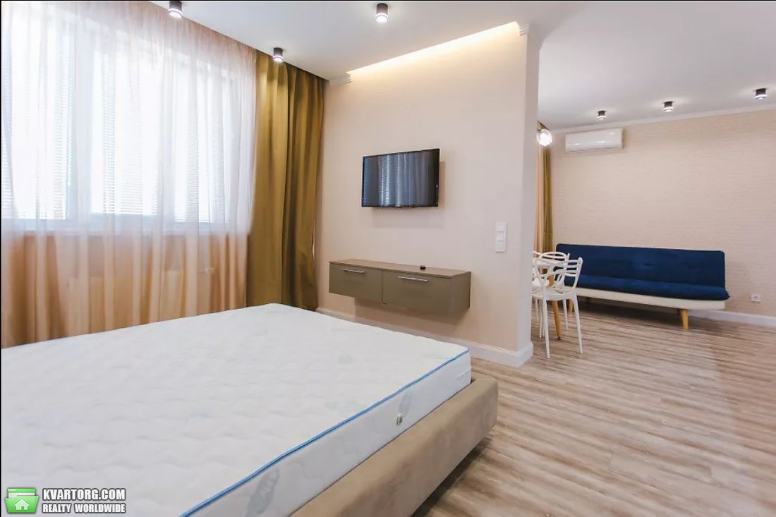 Rent out 1-room apartment. Киев,  Оболонский пр — photo 5