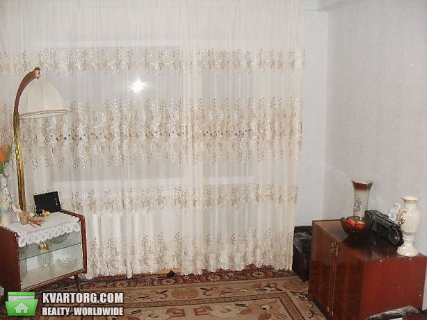 Sell 2-room apartment. Киев,  Пражская — photo 2