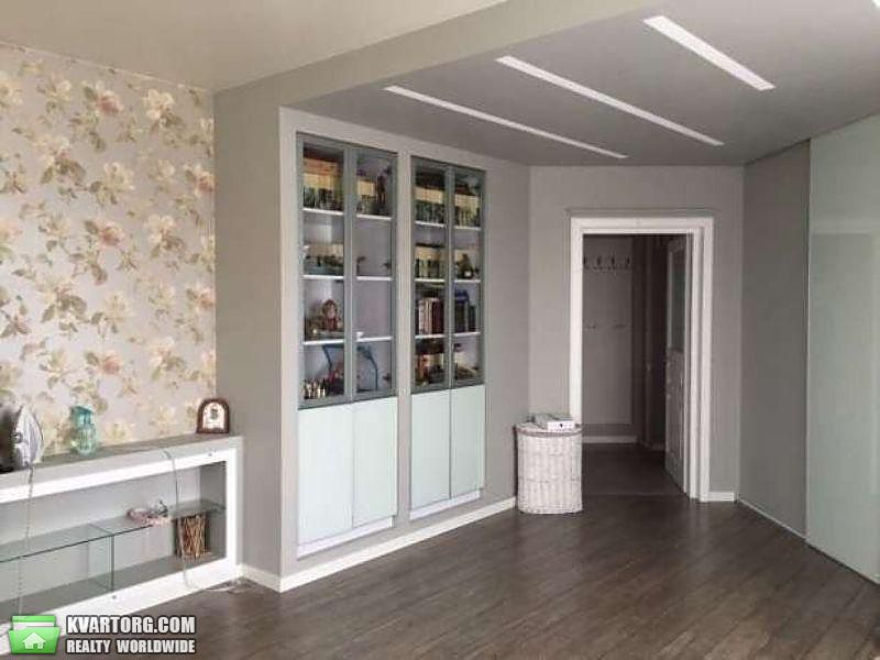 Rent out 2-room apartment. Киев,  Дашавская — photo 3