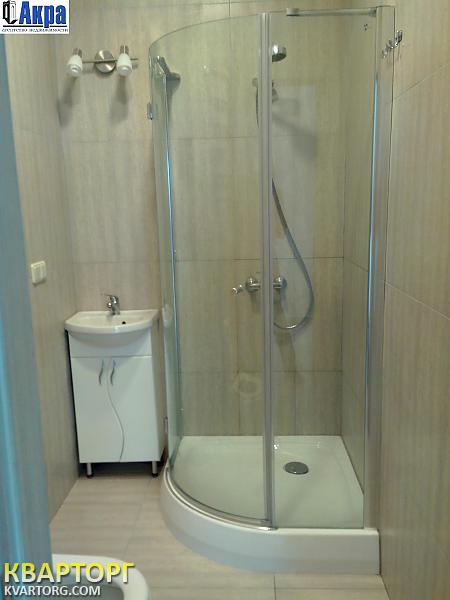 Sell 3-room apartment. Киев,  Щорса — photo 10
