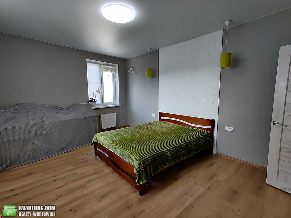Sell 3-room apartment. Киев,  Панельная — photo 3