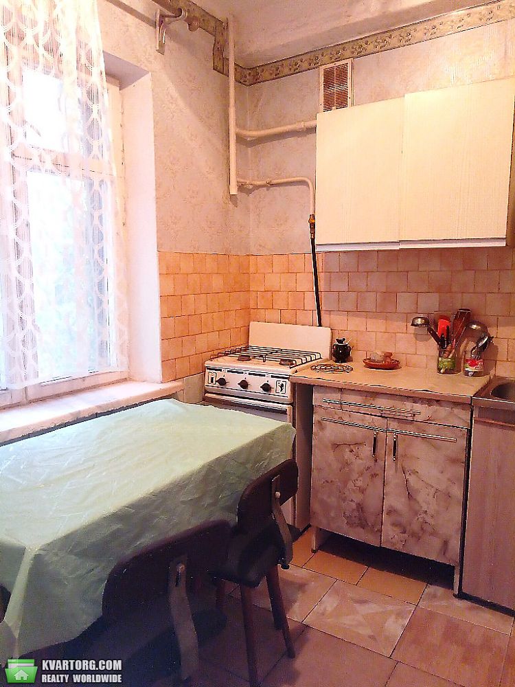 Rent out 1-room apartment. Киев,  Краснопольская — photo 1
