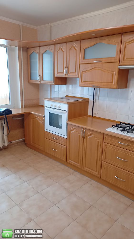 Rent out 1-room apartment. Одесса,  Тополевая — photo 1