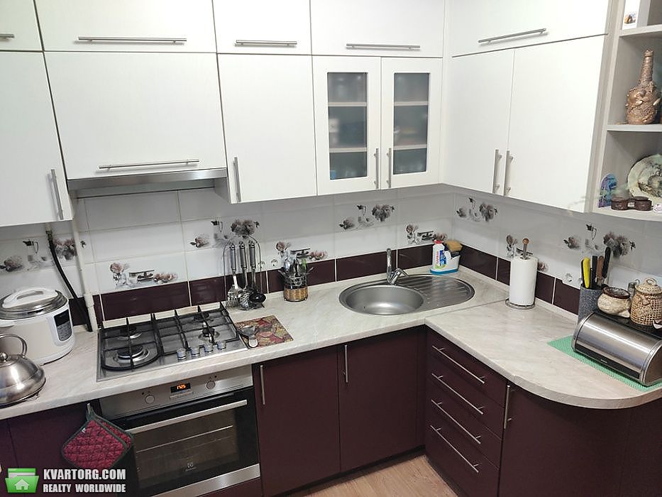 Sell 2-room apartment. Киев,  Правды пр — photo 1