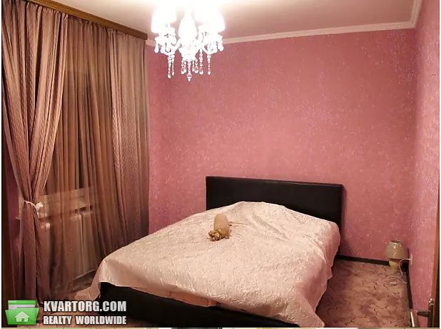 Rent out 2-room apartment. Киев,  Урловская — photo 5