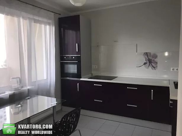 Rent out 2-room apartment. Киев, Урловская — photo 5