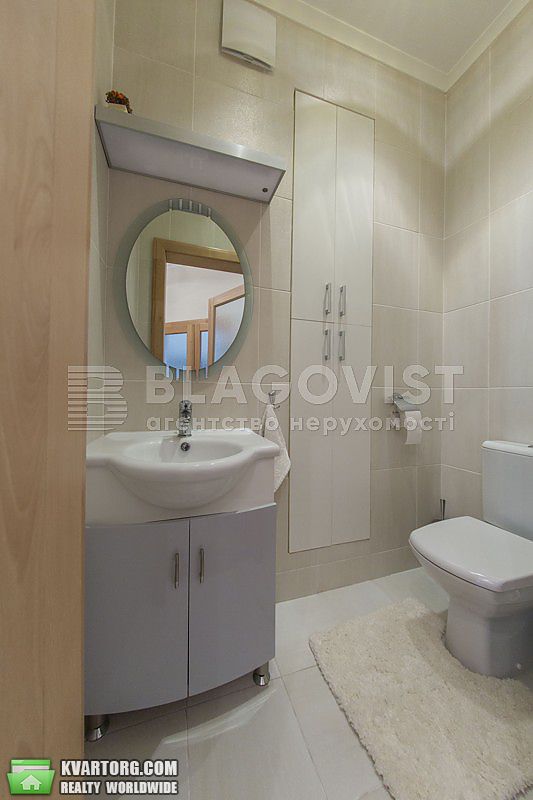 Rent out 2-room apartment. Киев, Коновальця — photo 10