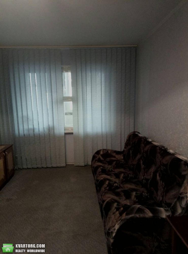 Rent out 2-room apartment. Киев, Лисковская — photo 4