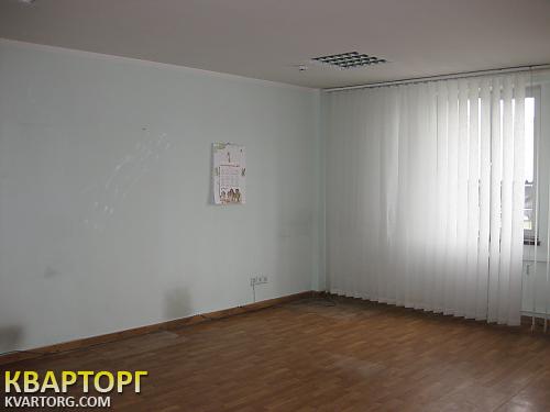 Rent out office. Киев, Межигорская — photo 1