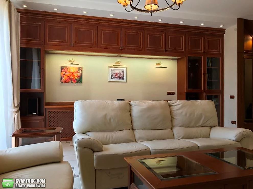 Sell 5-room apartment. Киев, Назаровская — photo 1