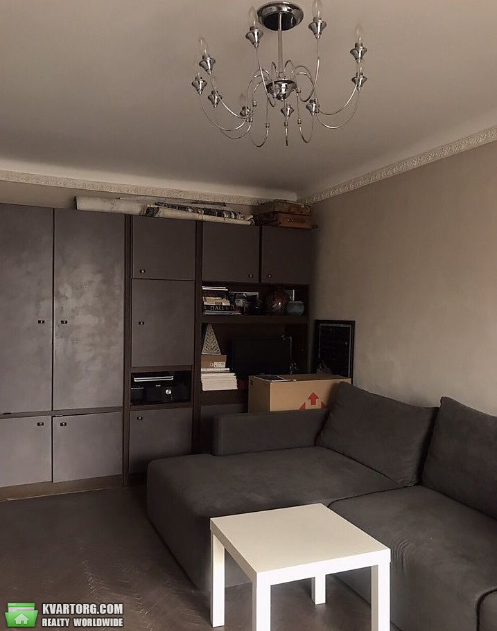 Sell 1-room apartment. Киев,  Дегтяревская — photo 2