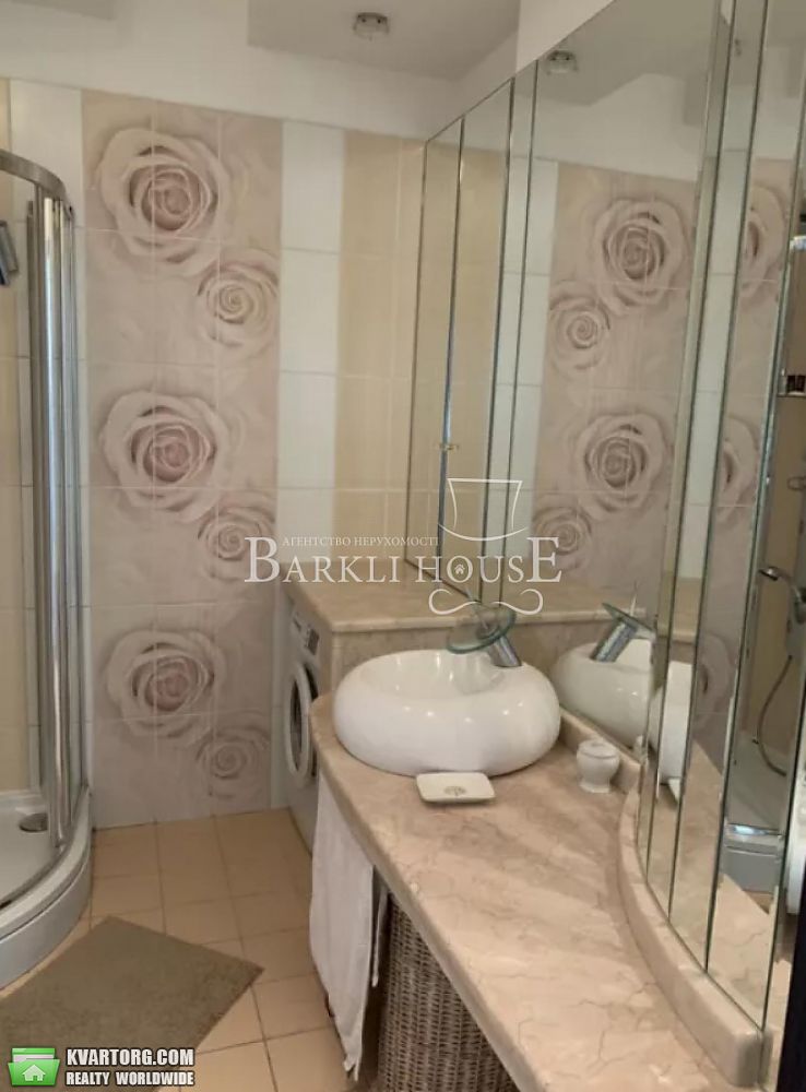 Rent out 2-room apartment. Киев,  Шота Руставели — photo 8