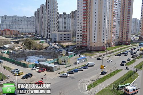 Sell 2-room apartment. Киев, Урловская — photo 8