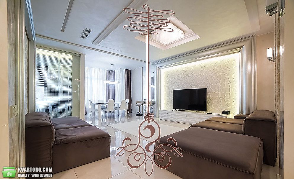 Sell 4-room apartment. Киев,  Драгомирова — photo 1