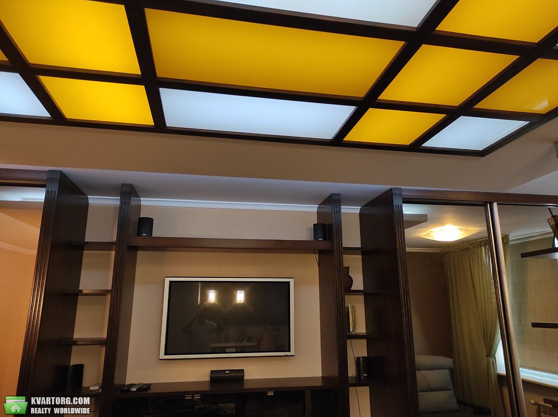 Rent out 1-room apartment. Киев,  Чавдар — photo 7
