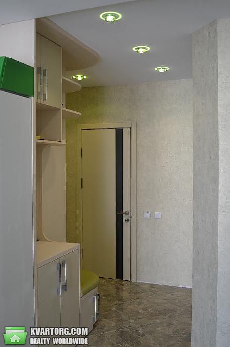 Rent out 2-room apartment. Киев,  Петрицкого — photo 10