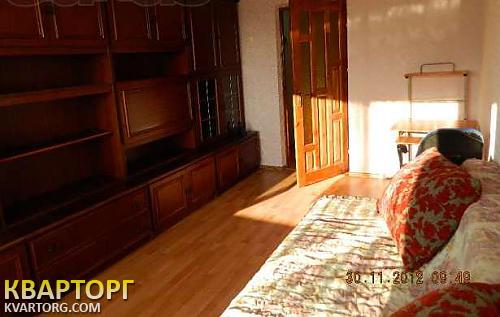 Rent out 3-room apartment. Киев,  Тычины пр — photo 2