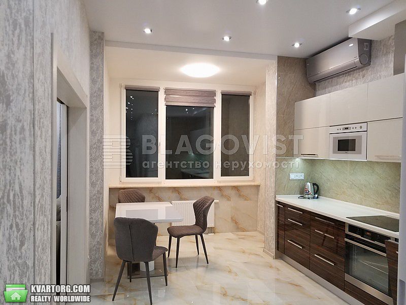 Rent out 1-room apartment. Киев, Коновальця Євгена — photo 6