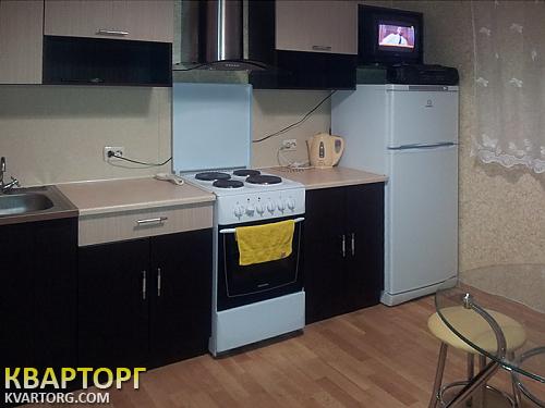 Rent out 1-room apartment. Киев,  Урловская — photo 2