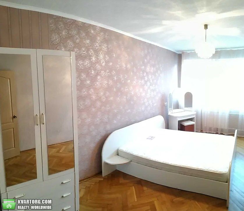 Rent out 2-room apartment. Киев, Бойчука — photo 3
