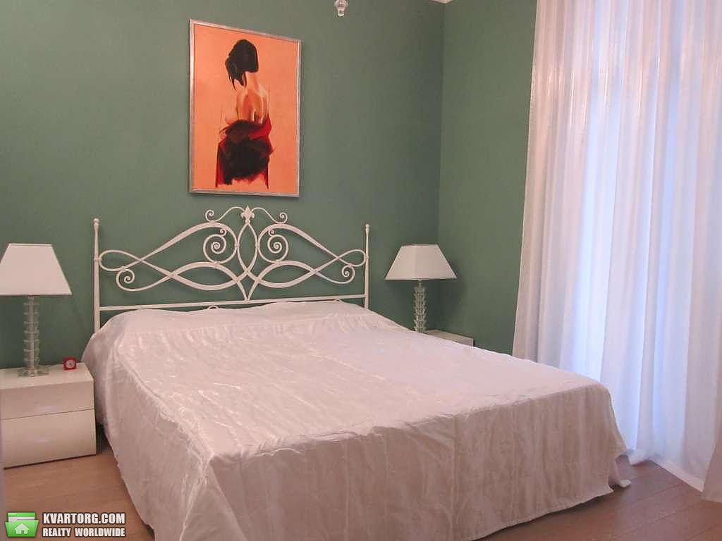 Rent out 3-room apartment. Киев,  Антоновича — photo 4