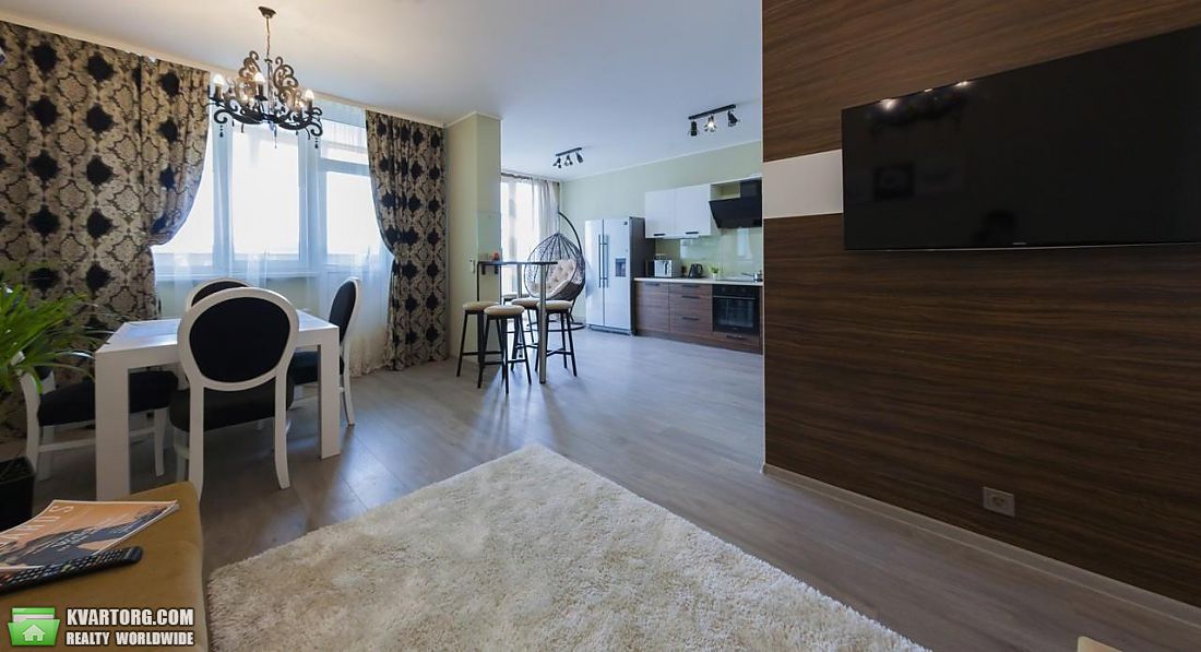 Rent out 3-room apartment. Киев,  Андрющенко — photo 1