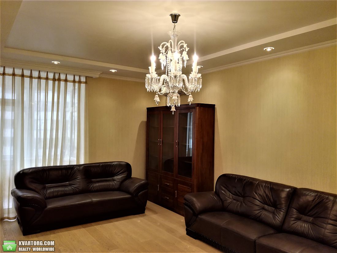 Rent out 3-room apartment. Киев,  Леси Украинки бул — photo 1