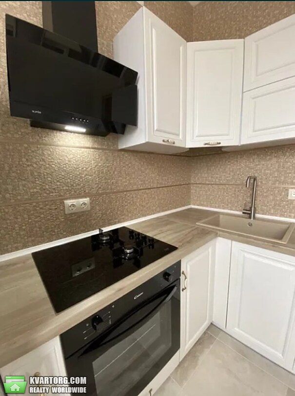 Rent out 2-room apartment. Киев, Фмлатова пер. — photo 1