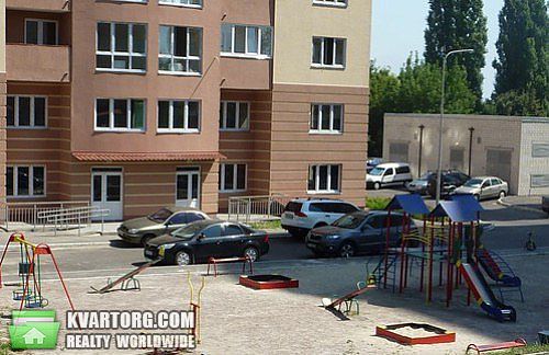 Sell 3-room apartment. Киев, Моторный пер — photo 3
