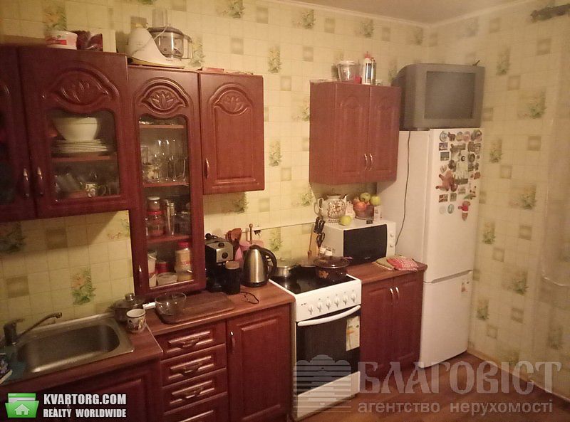 Sell 3-room apartment. Киев,  Урловская — photo 7