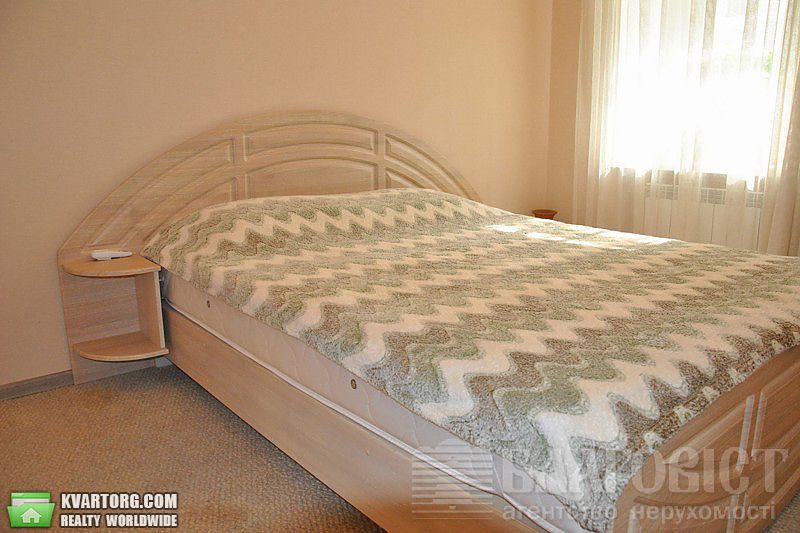 Sell 3-room apartment. Киев, Бессарабская пл — photo 2
