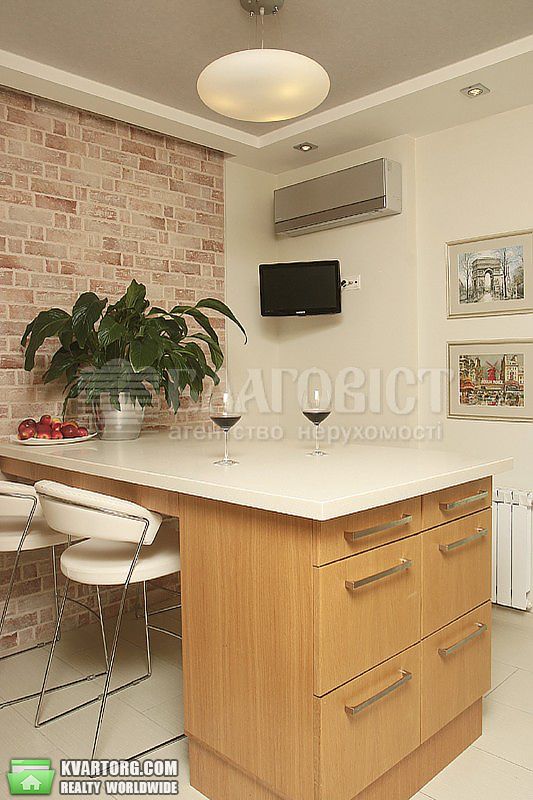 Rent out 2-room apartment. Киев,  Днепровская наб — photo 4