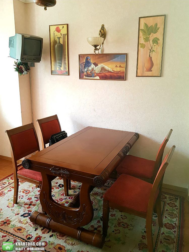 Rent out 2-room apartment. Киев,  Ахматовой — photo 3