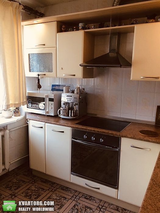 Sell 3-room apartment. Киев,  Радужная — photo 1