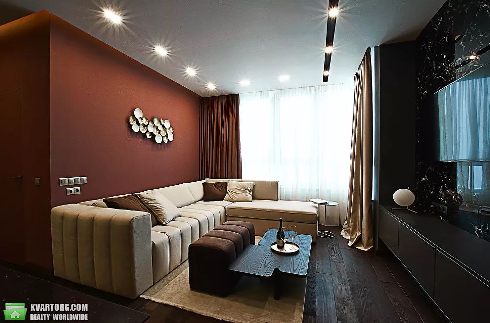 Rent out 3-room apartment. Киев, Туманяна — photo 1