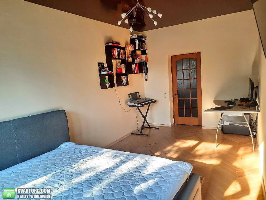 Sell 1-room apartment. Киев,  Дегтяревская — photo 4